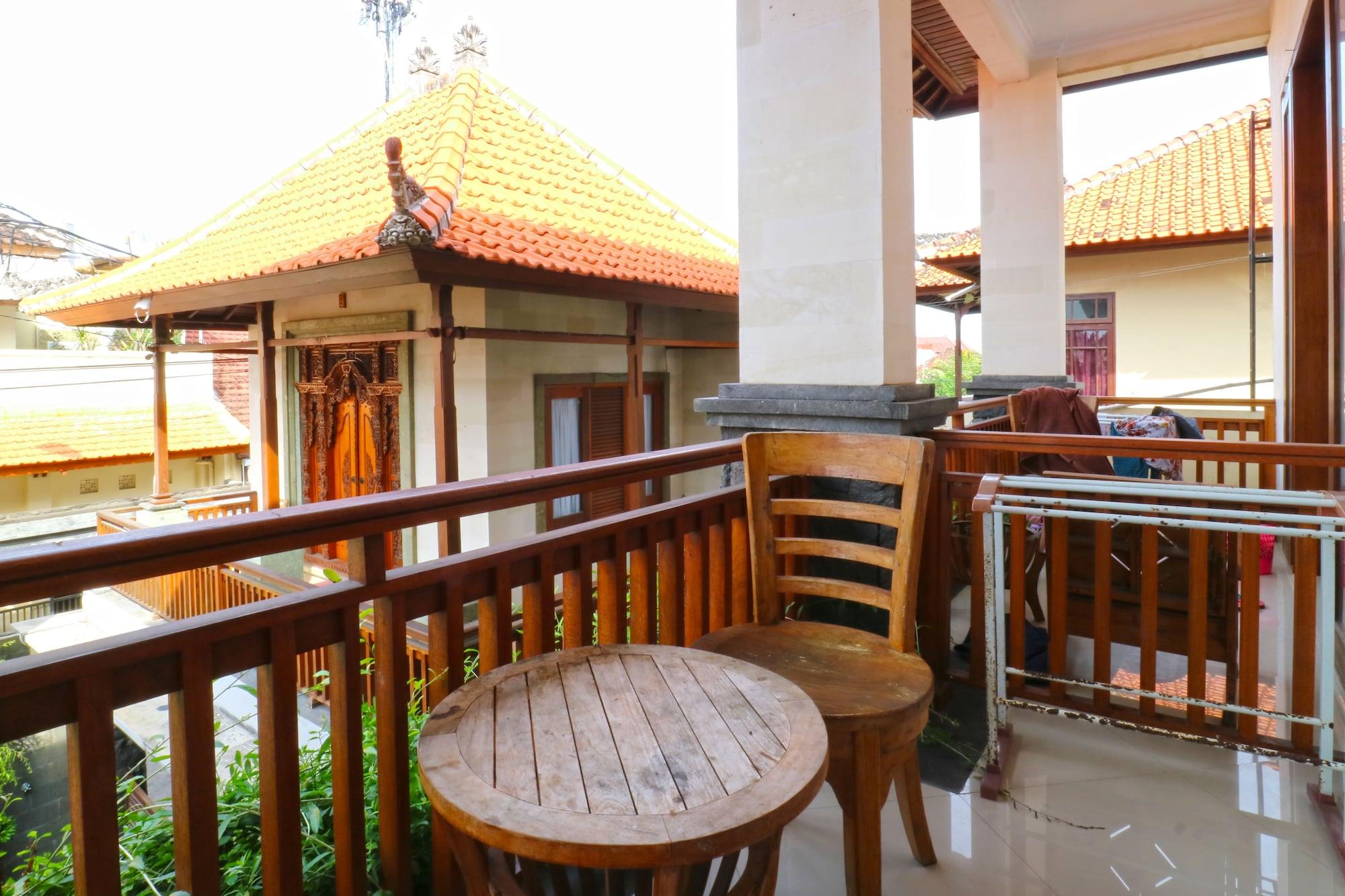 D'Astri Guesthouse Sanur Redpartner Денпасар Екстериор снимка