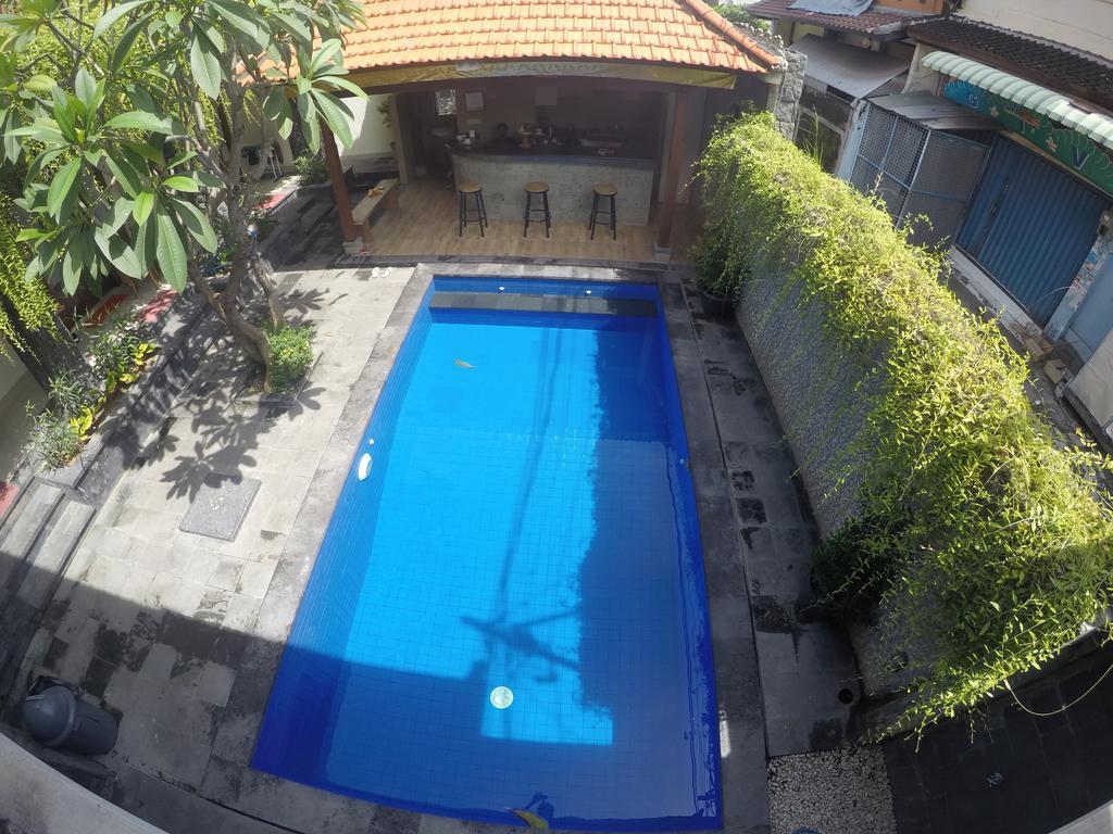 D'Astri Guesthouse Sanur Redpartner Денпасар Екстериор снимка