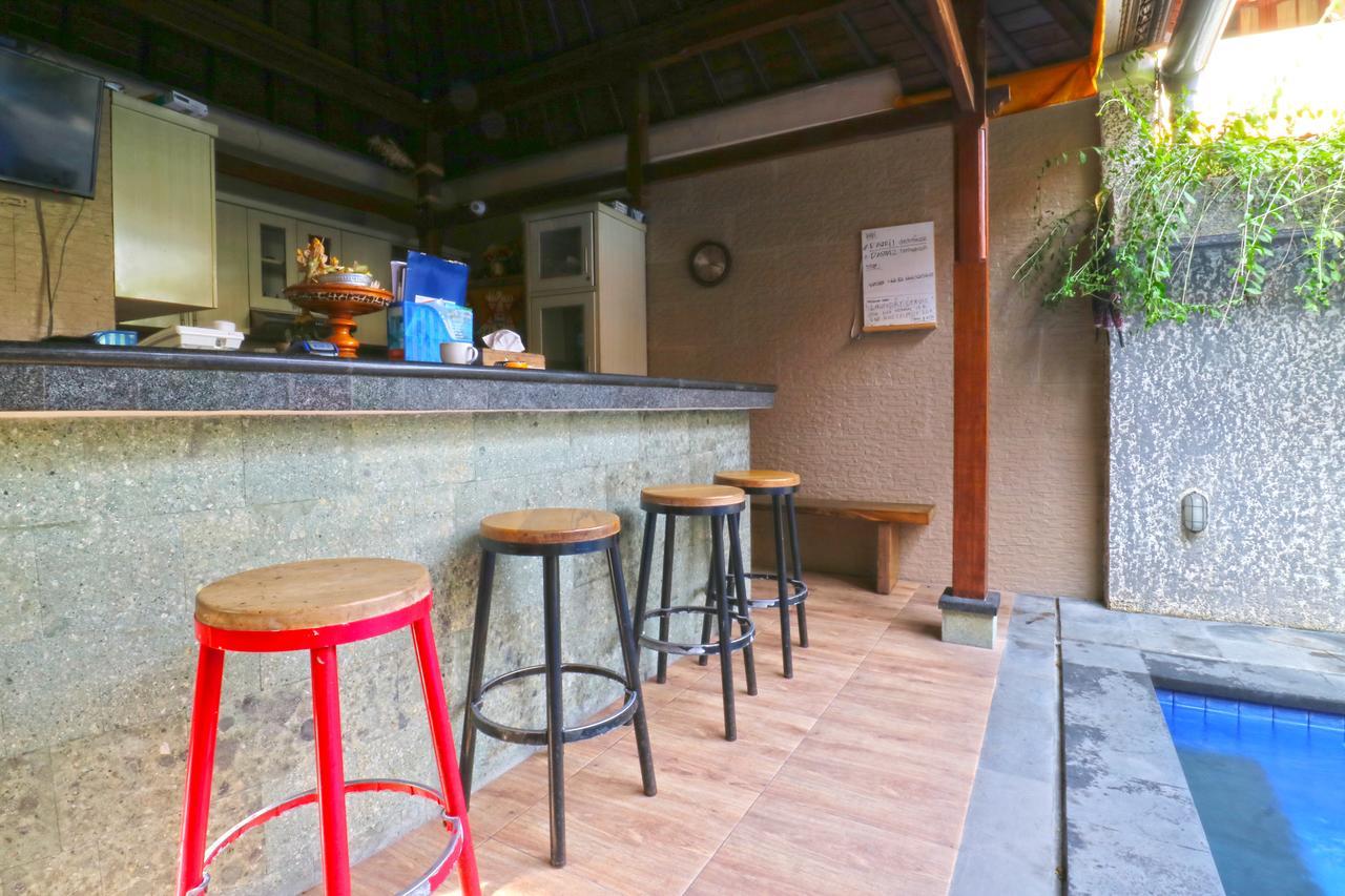 D'Astri Guesthouse Sanur Redpartner Денпасар Екстериор снимка